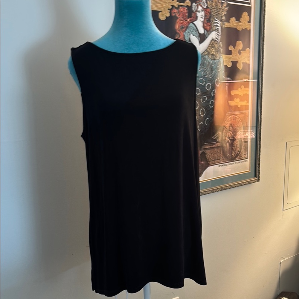 Elegant Black Sleeveless Top
